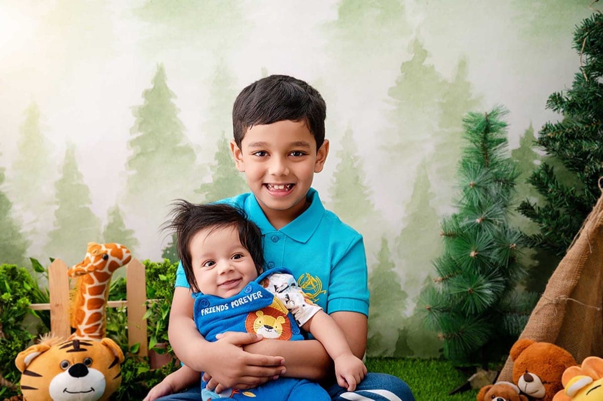 Toddler photoshoot preview — playful studio portrait in Delhi NCR by Priyansh Bhardwaj.